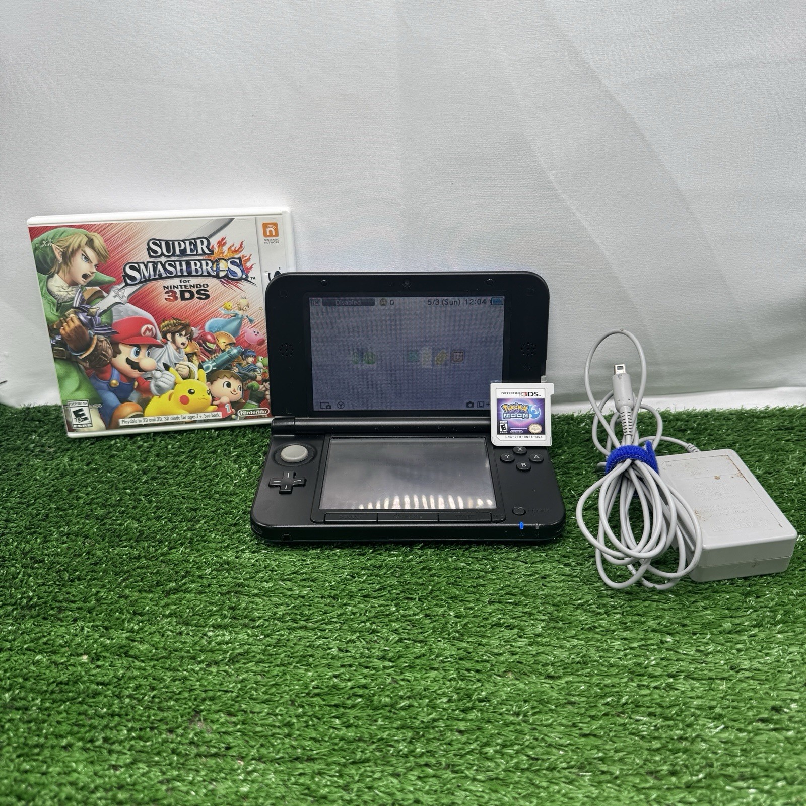Nintendo 3DS XL SPR-001 Blue TESTED & Working Pokemon Moon Super Smash Bros 3DS