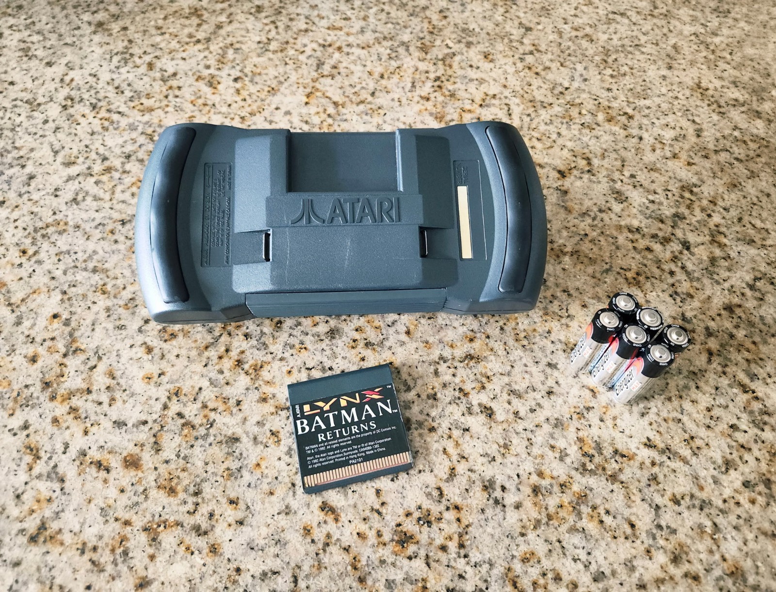 Atari Lynx II Handheld Game Console with Batman Returns Tested and Working