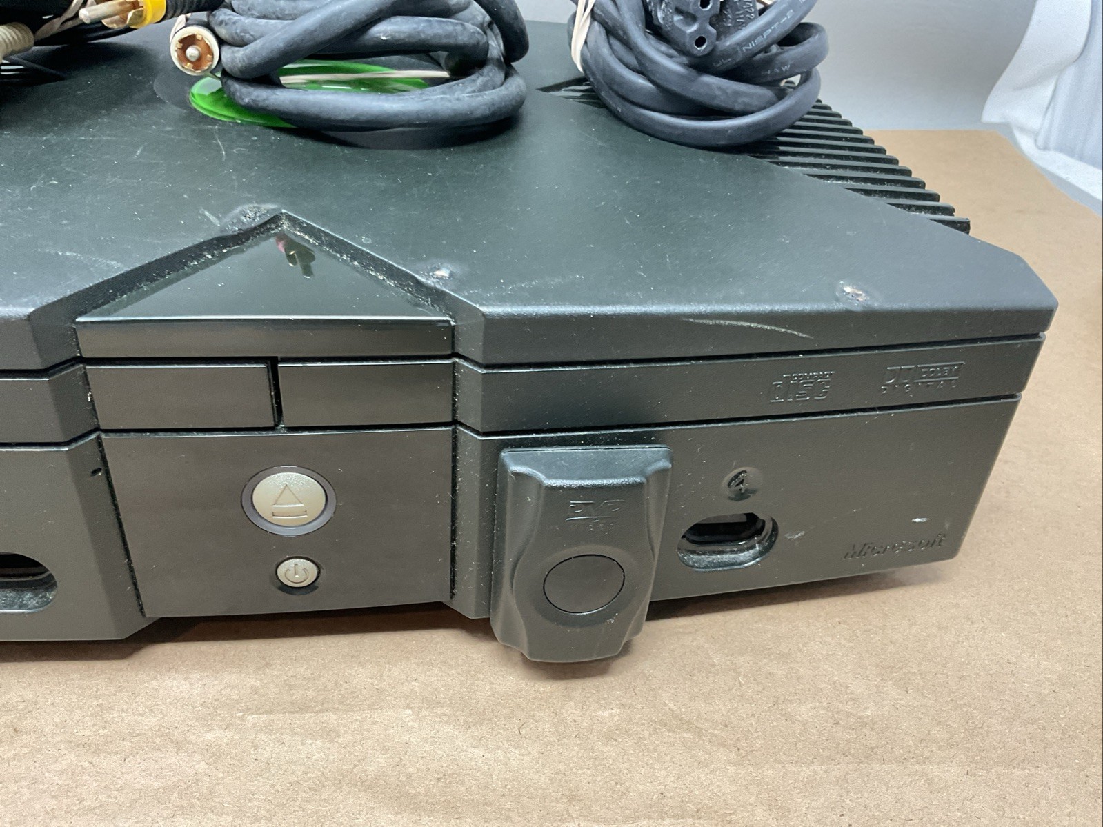 Original Microsoft Xbox Console X01267-001 For Parts or Repair See Description