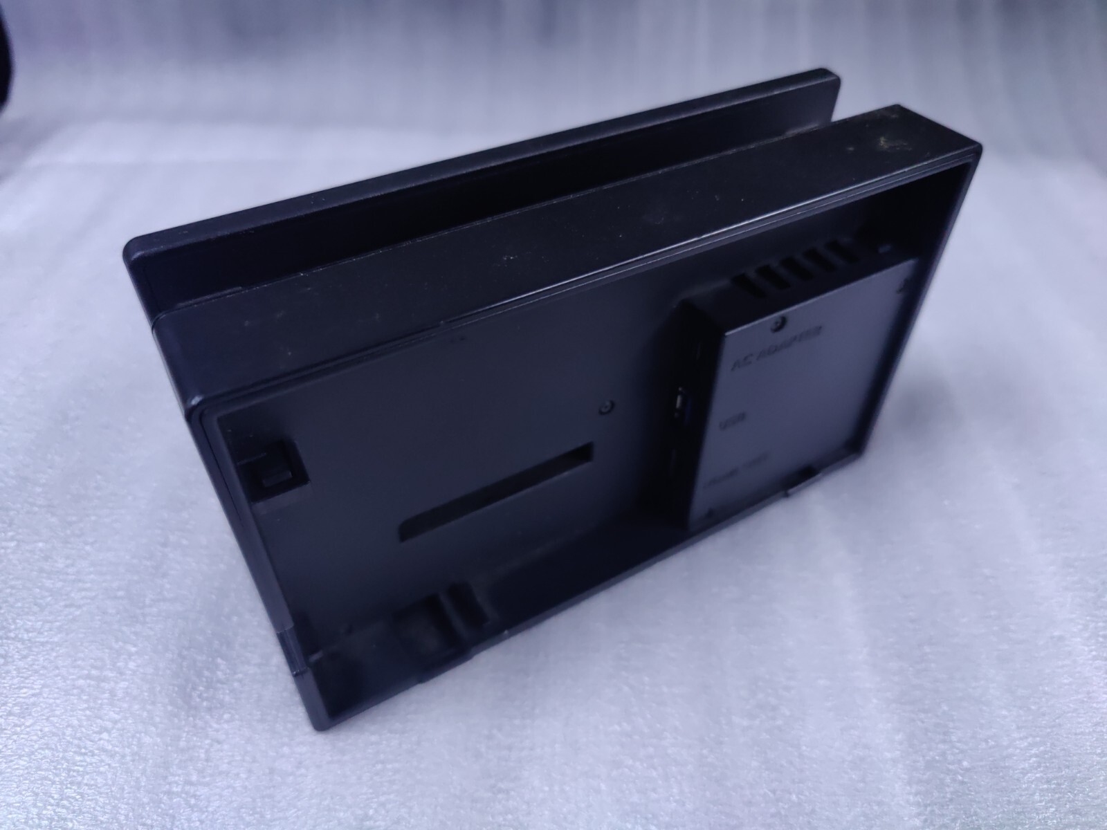 Nintendo Switch Red and Blue used (Fair) HAC-001 With Dock (No charger)