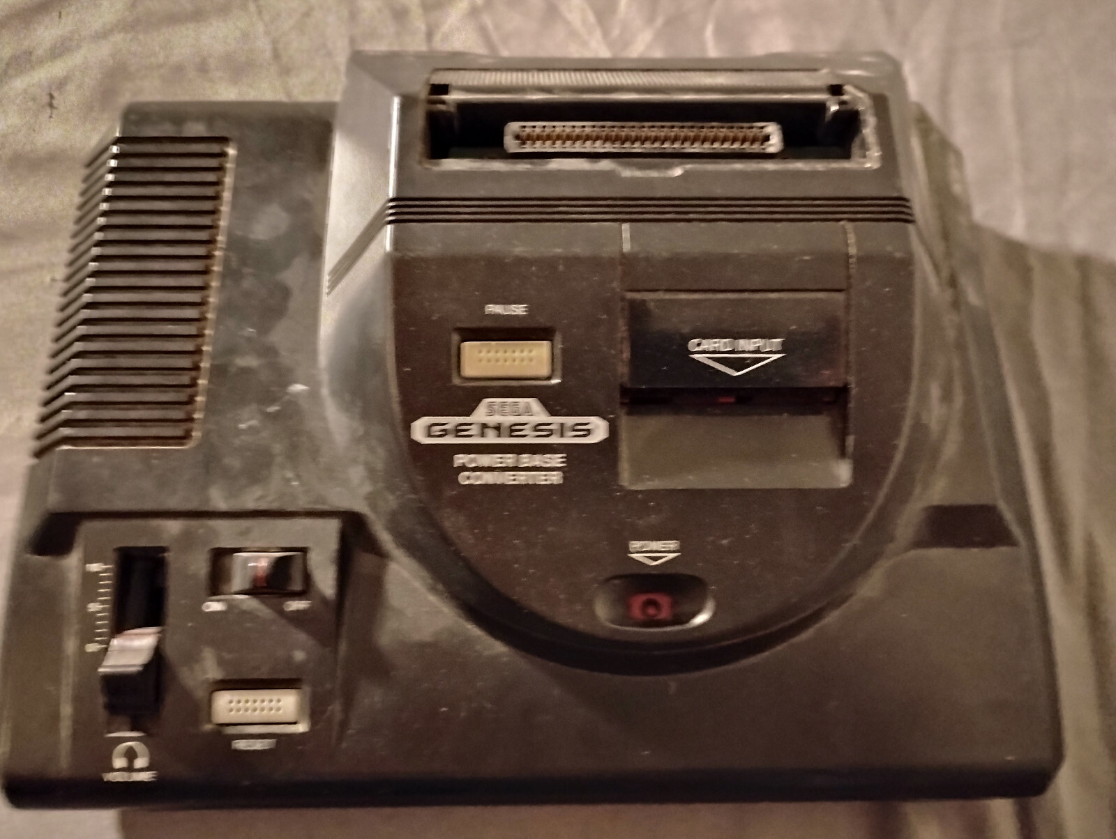 Sega Genesis Model 1 (1601) Bundle Power Base Converter (1620) AC RF Controller+