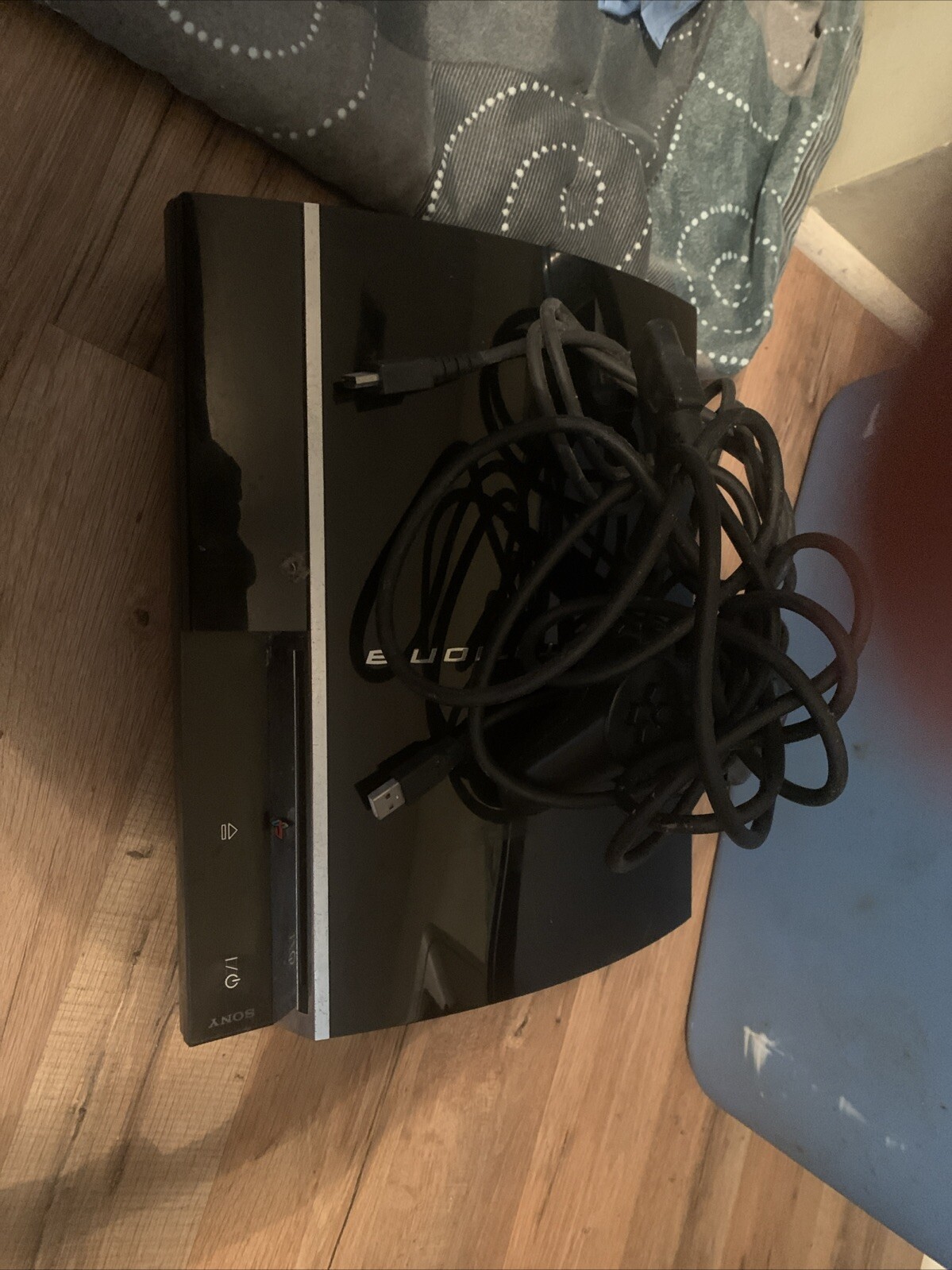 Sony PlayStation 3 Launch Edition 160 GB Console – Piano Black