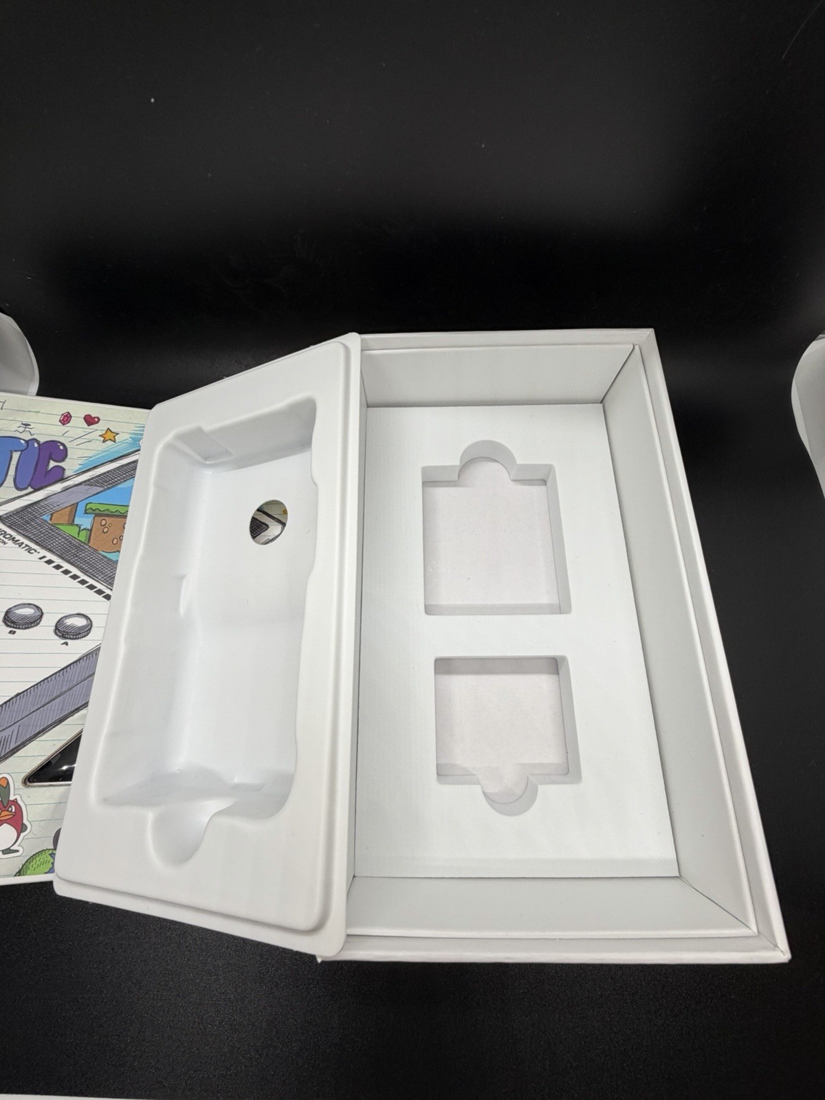ModRetro Chromatic 1st Edition Bundle + Zelda DX + Mario Deluxe + DK Country