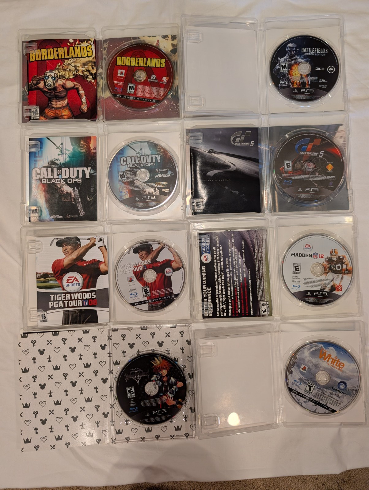 PS3 CECH-3001A 160GB Console 2 Controllers 15 Games TESTED