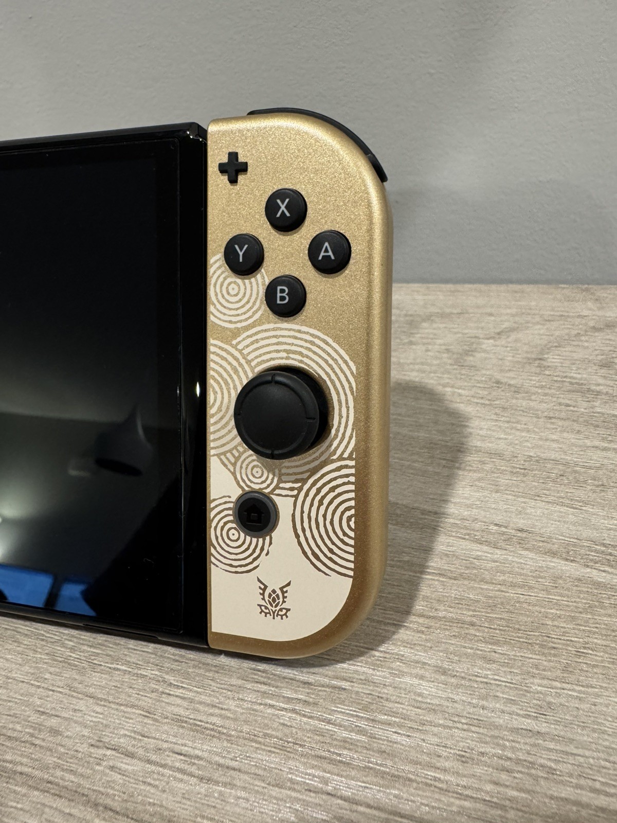 Nintendo Switch (OLED Model) HEG-001 The Legend of Zelda: Tears of the…