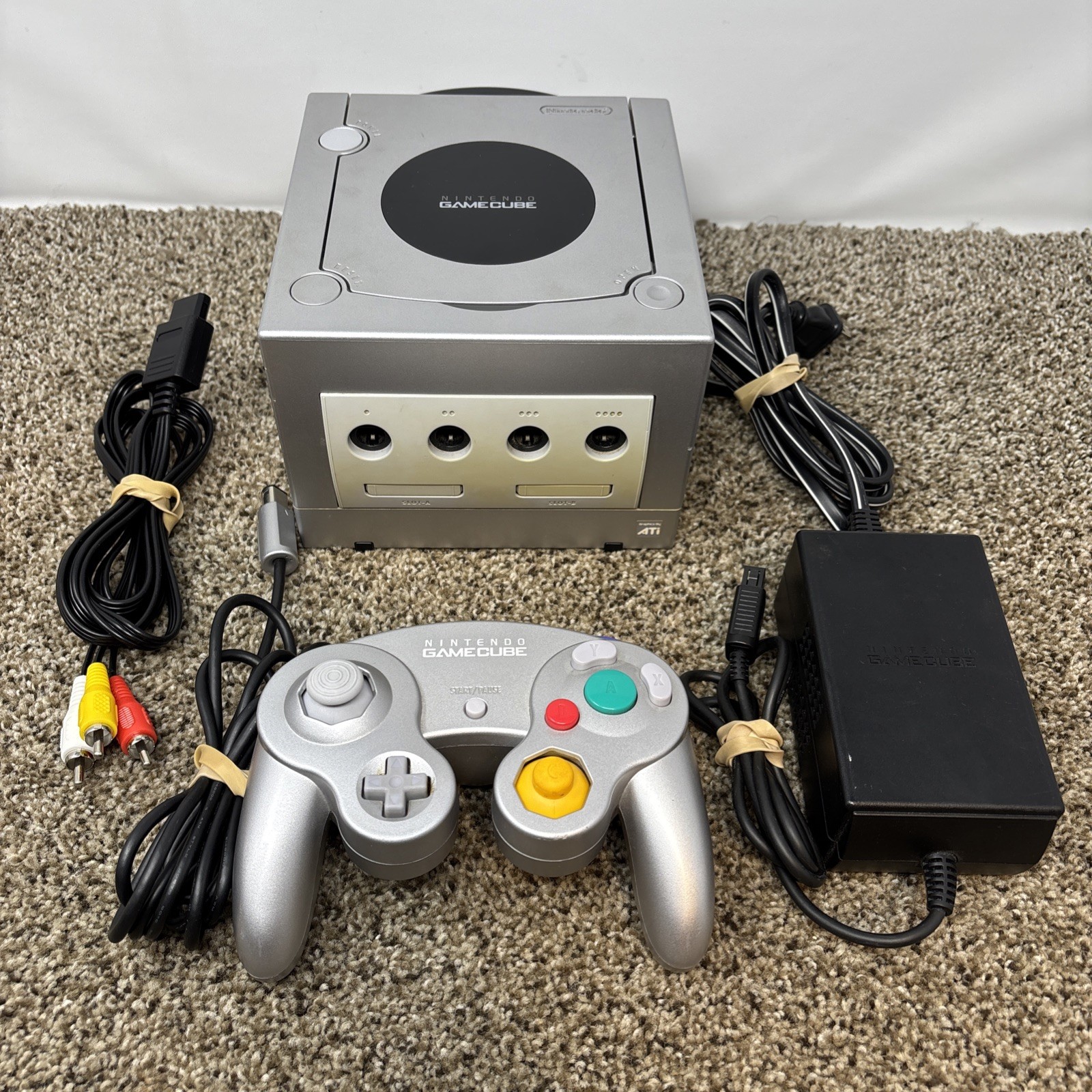 Nintendo GameCube Console Bundle With OEM Controller READ DESCRIPTION