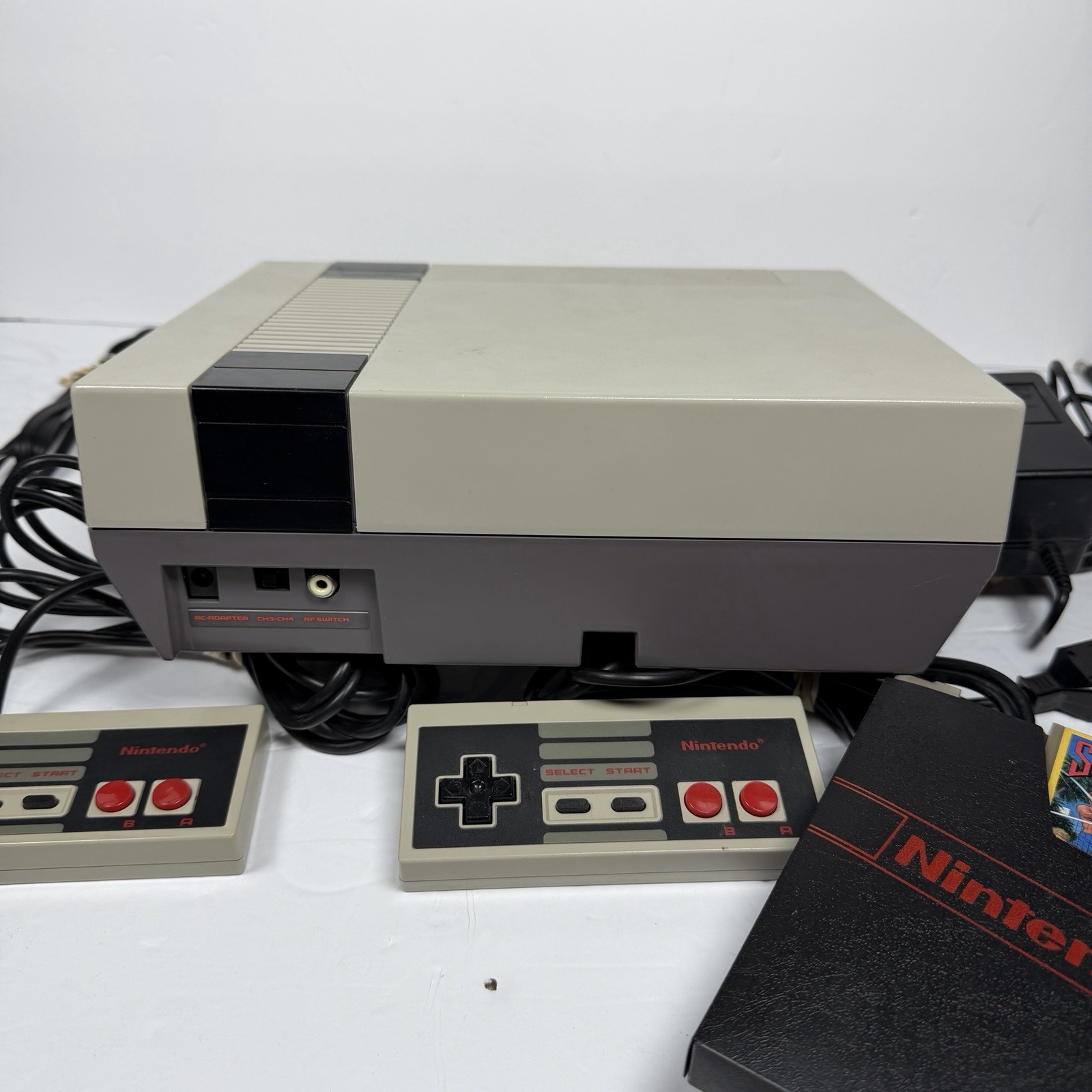 Nintendo NES Console Bundle with 2 Games, 2 Controllers – Tested & Working
