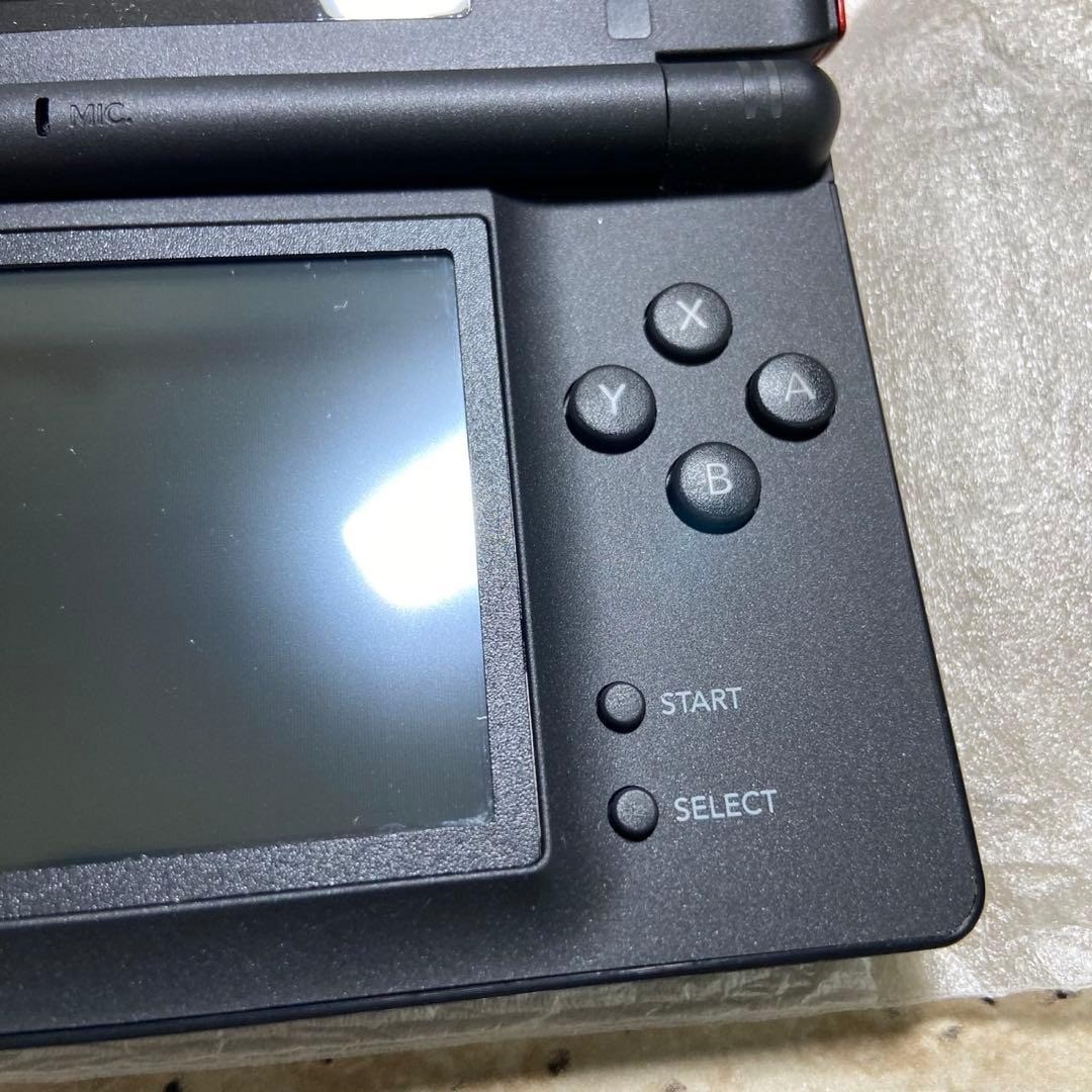 Nintendo DS Lite Crimson Black Complete in Box Near Mint CIB 7233