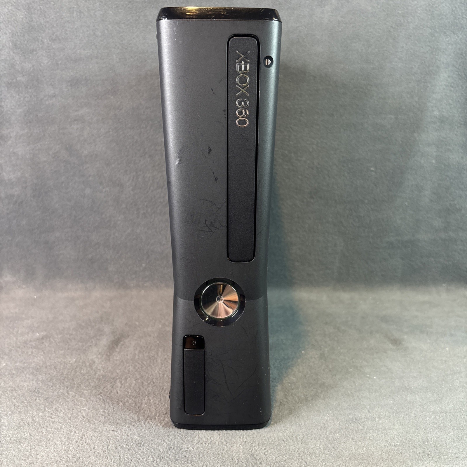 Xbox 360 S Slim Model 1439 – Console Only, Bad HDMI/Cosmetic Flaws – Tested