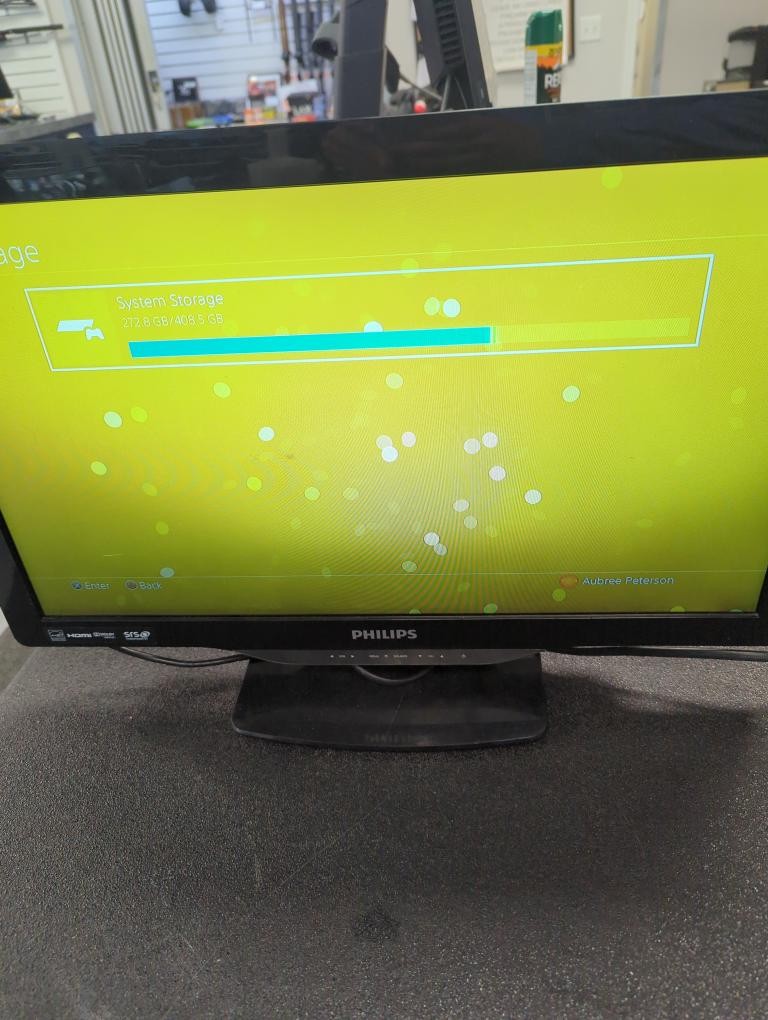 SONY PS4 CUH-1215A 500GB W/CORDS (P08034301)