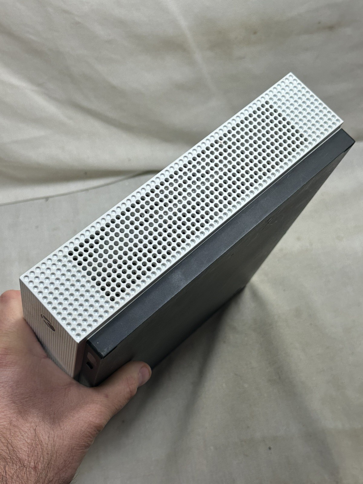 Microsoft Xbox One S 500GB Model 1681 Console System Bundle – Tested and Reset