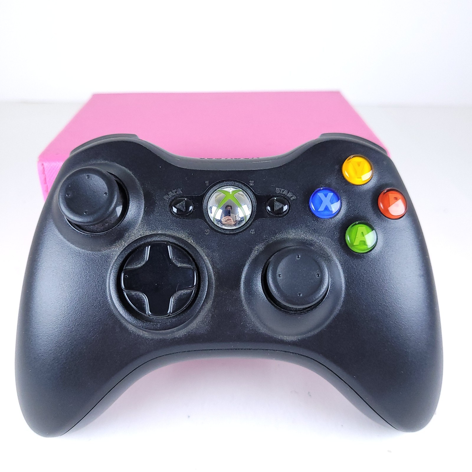 XBOX 360 E Console Model 1538 No Hard Drive w/Controller + Power Supply Tested