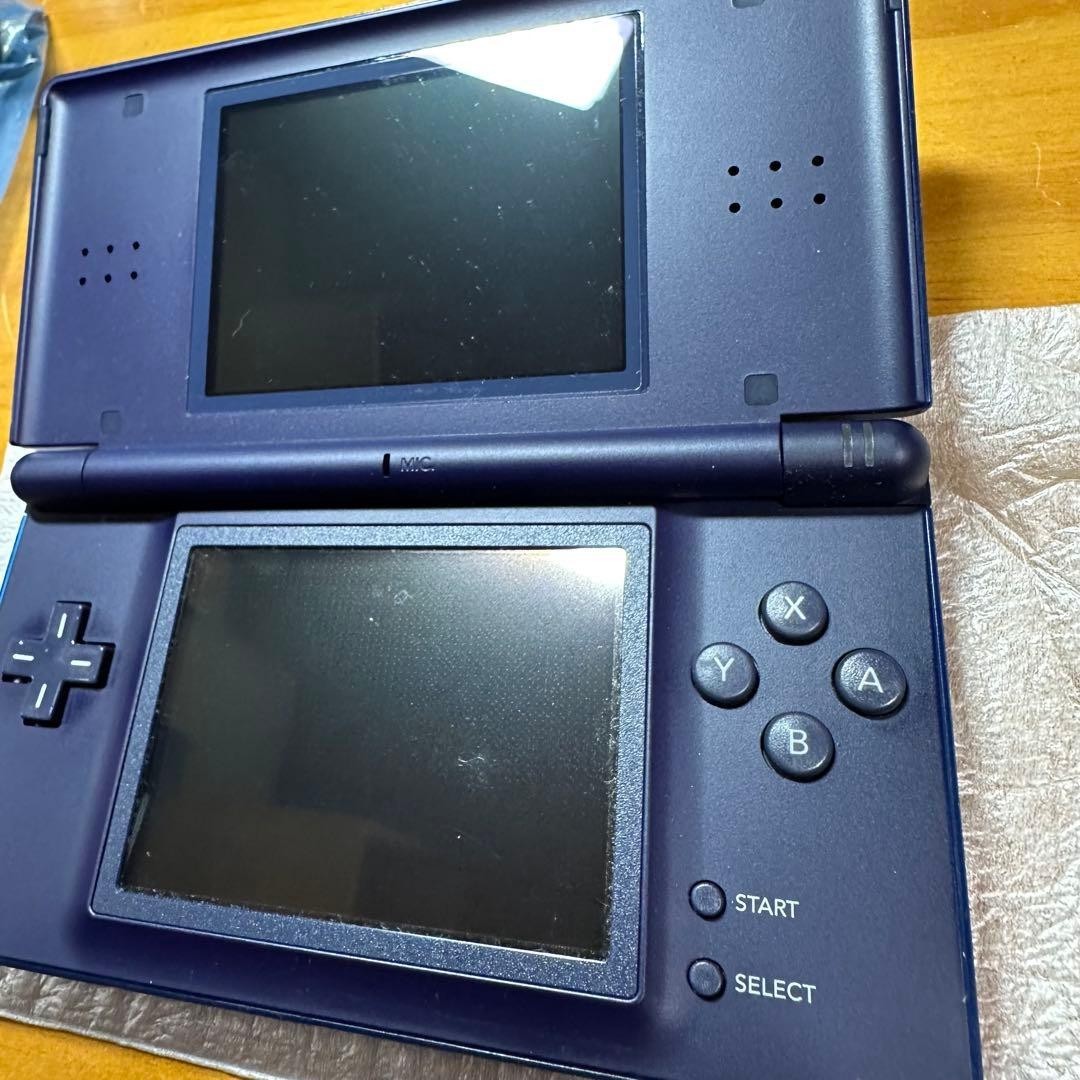 Nintendo DS LITE Console, Navy Enamel, 5871 From Japan