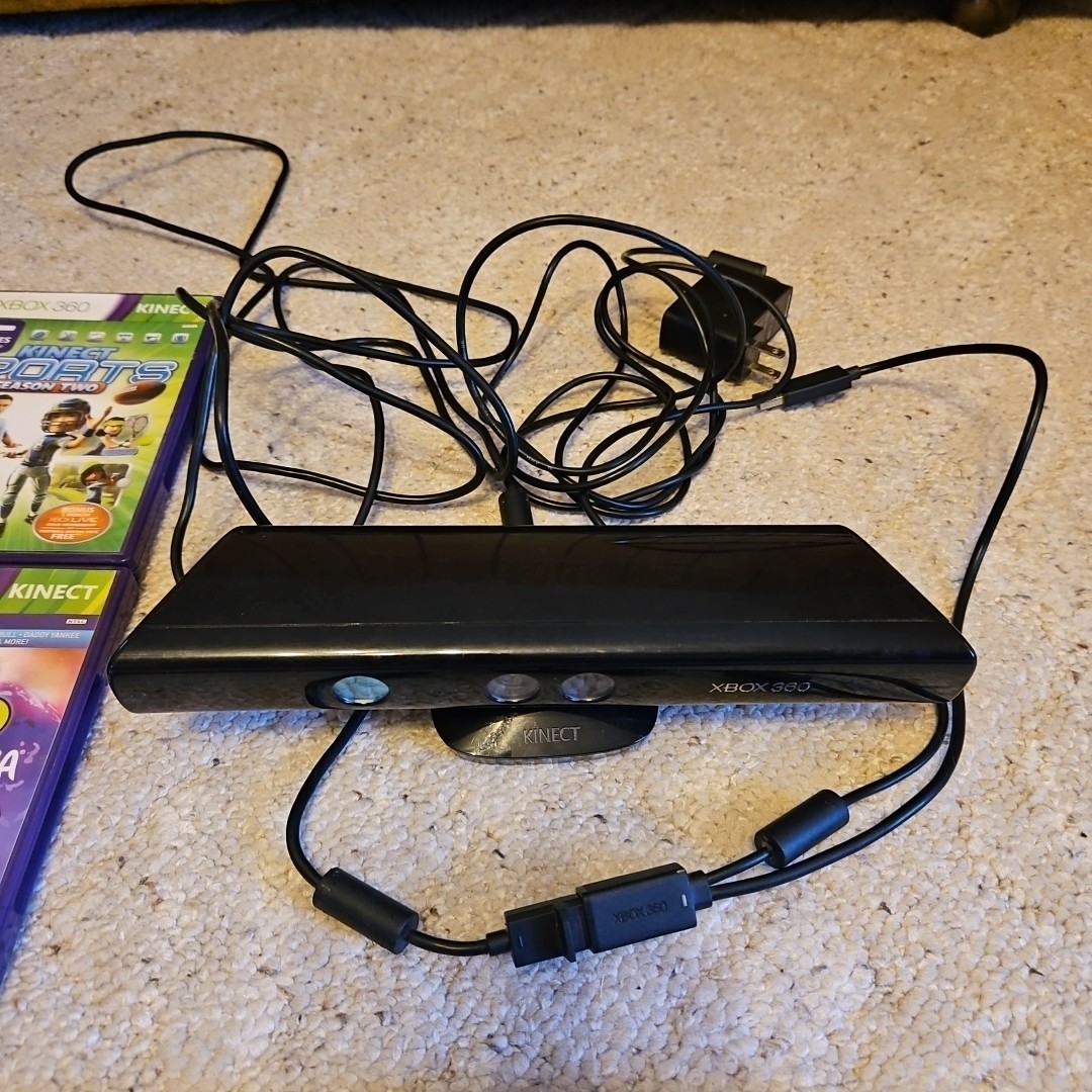 Xbox 360 Kinect Sensor + 9 Games Bundle Lot Tested Ready to Play