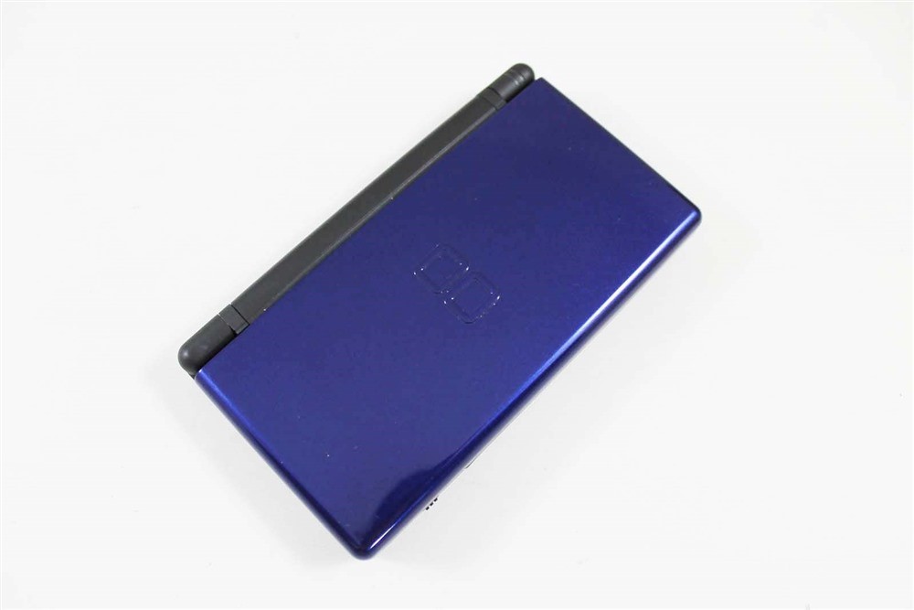 Nintendo DS Lite Cobalt Blue and Black System – Discounted!