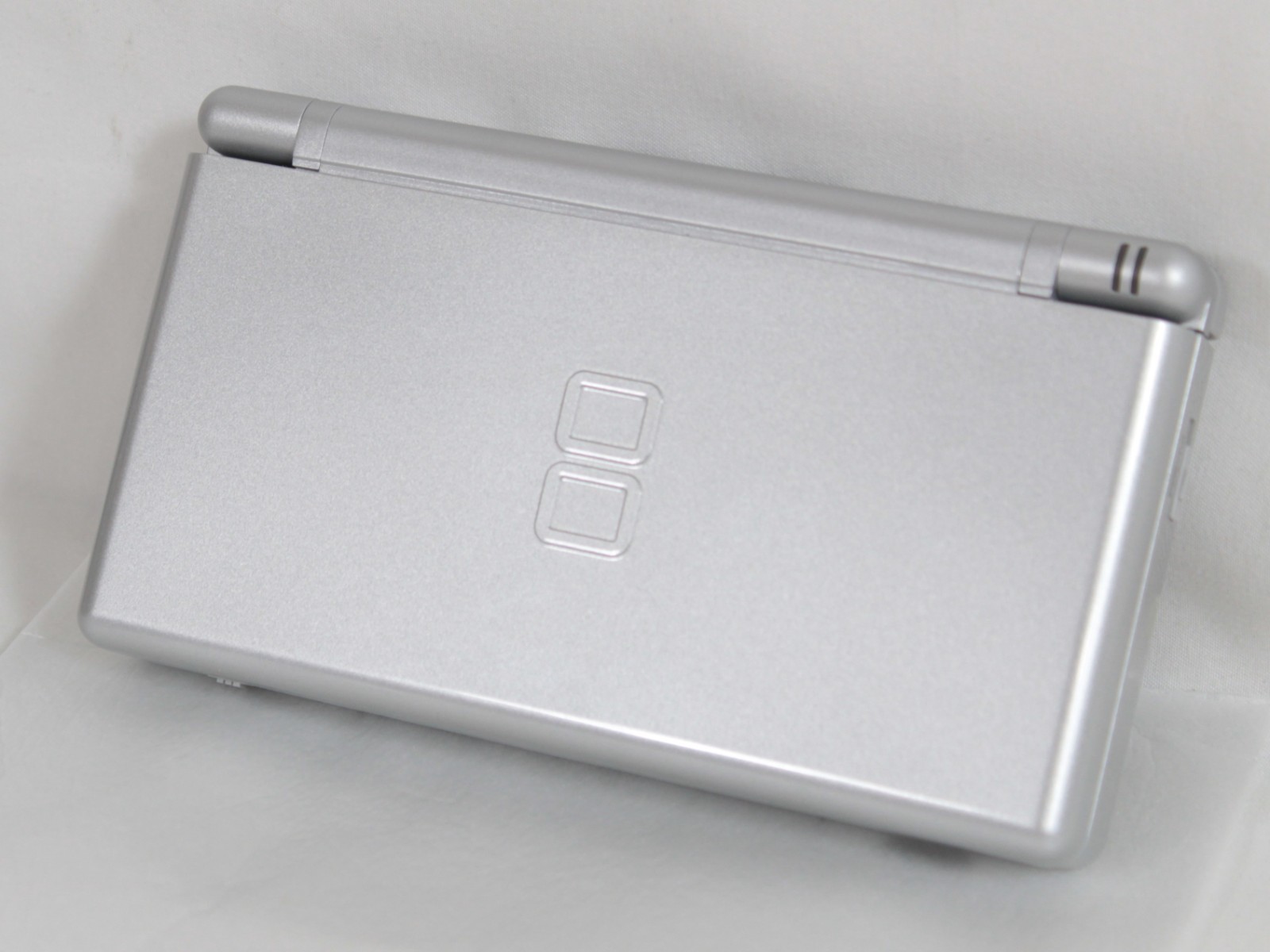 Nintendo DS Lite Handheld System Silver Never Used Never Played UNUSED/NEW COND.
