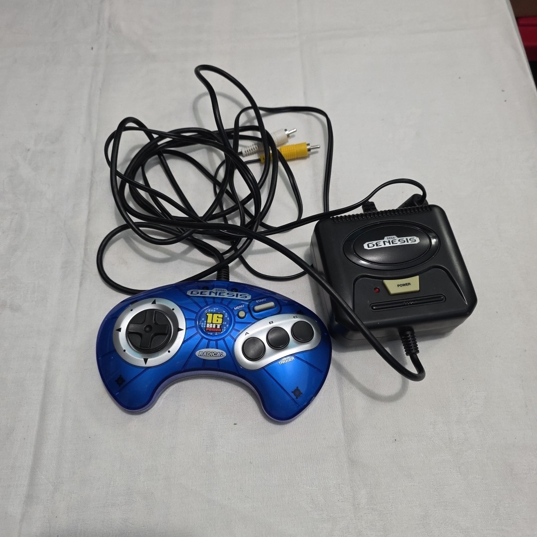 Sega Genesis Mini Console Radica 16 Bit Power 6-in-1 Plug & Play Blue