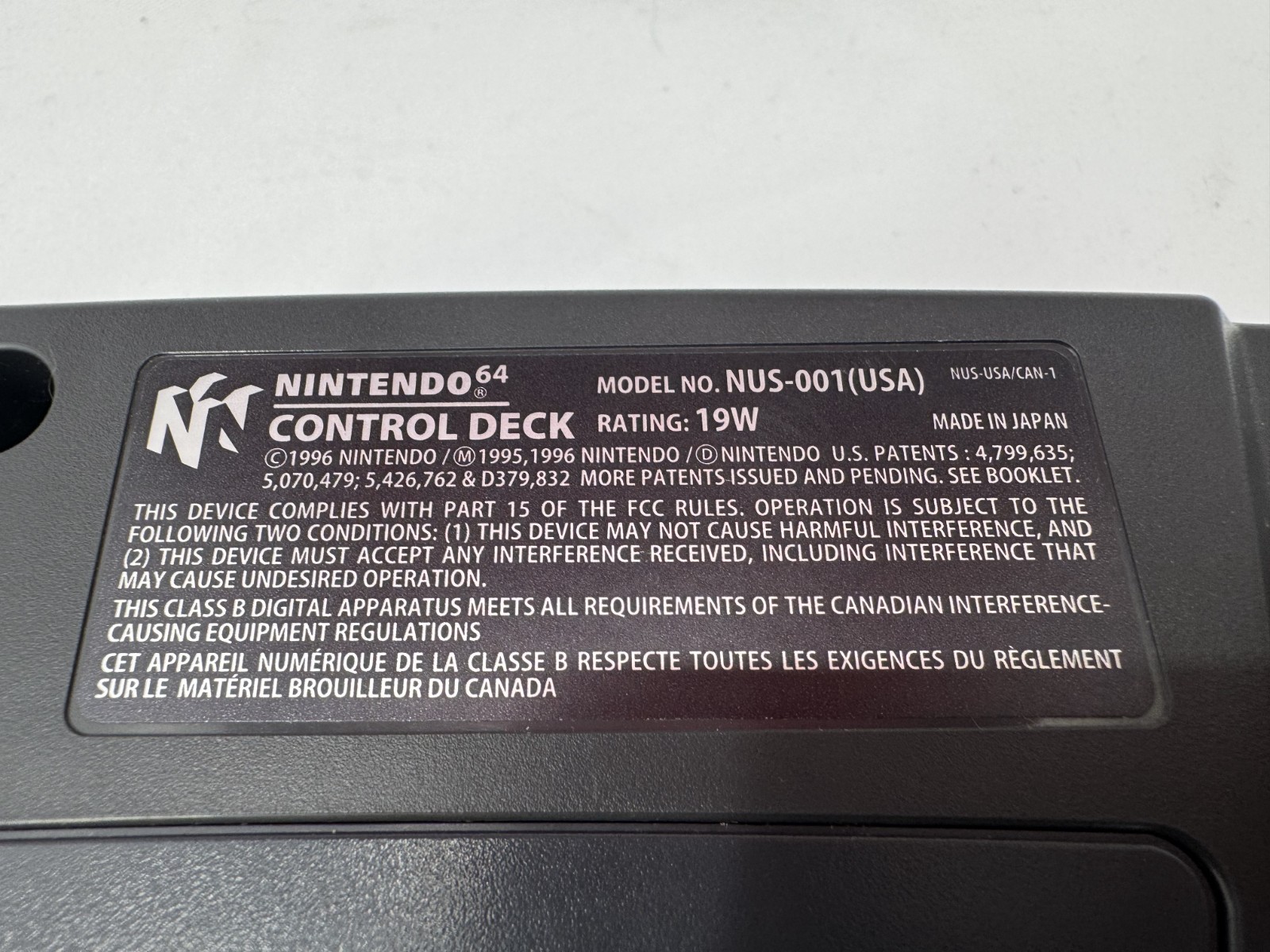 1996 Nintendo 64 Memory Expansion Control Deck Charcoal Gray NUS-001 (USA)