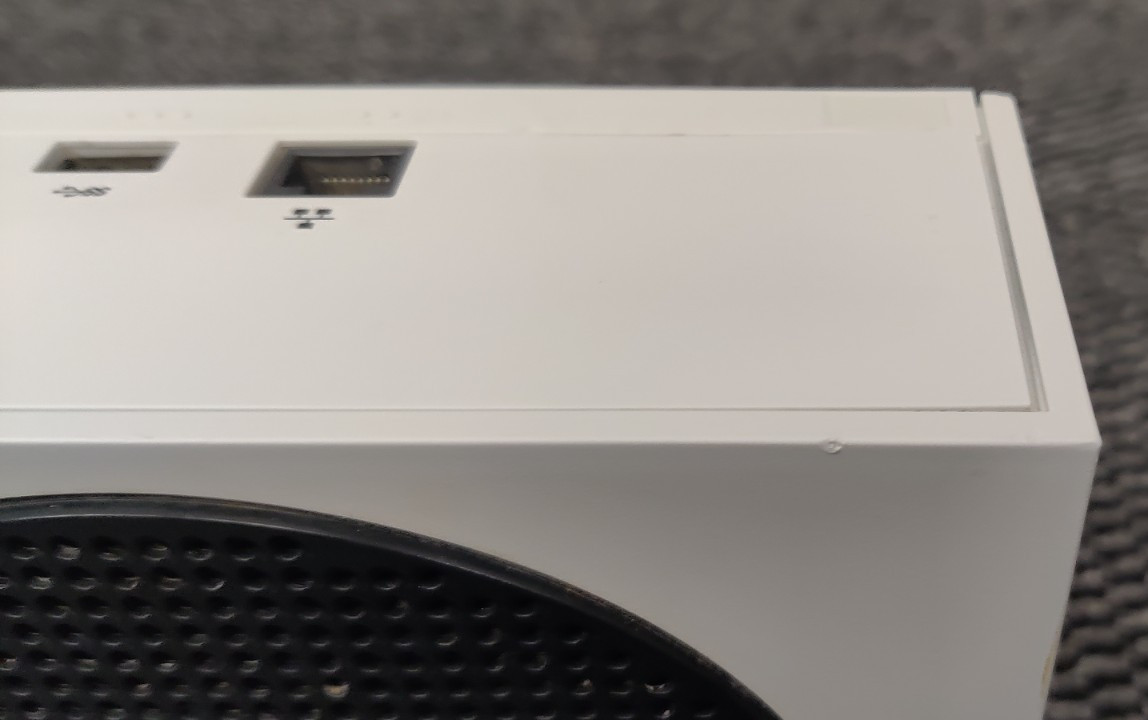 (149406) Microsoft Xbox Series S All Digital Version HDMI Issue *For Parts*