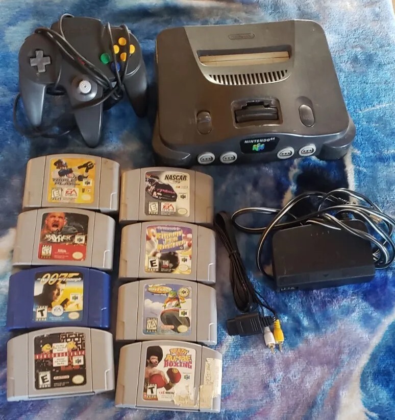 Nintendo 64 System large lot bundle 007 ready 2 rumble namco museum wave racer
