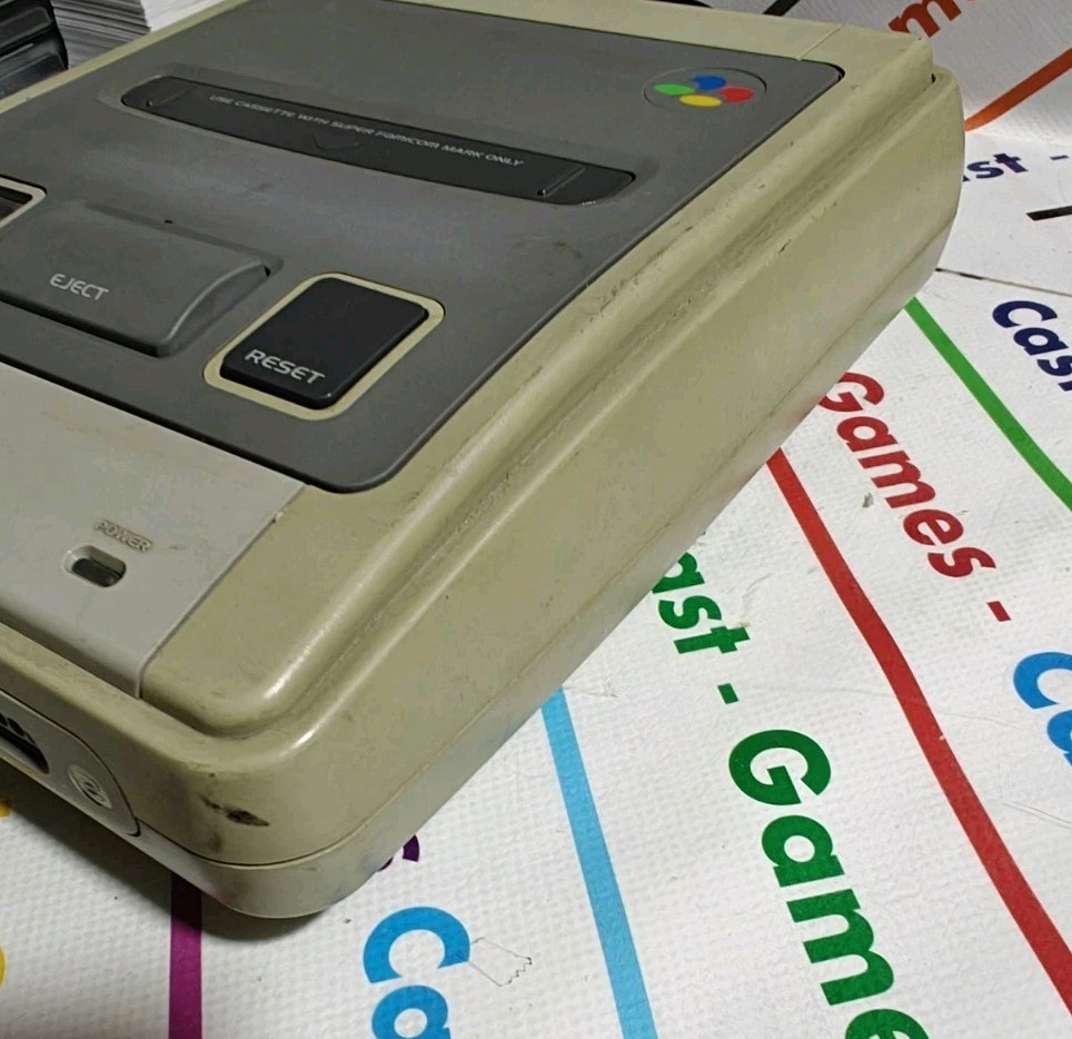 NINTENDO SUPER FAMICOM SNES CONSOLE (TESTED) NO CABLES & CONTROLLERS