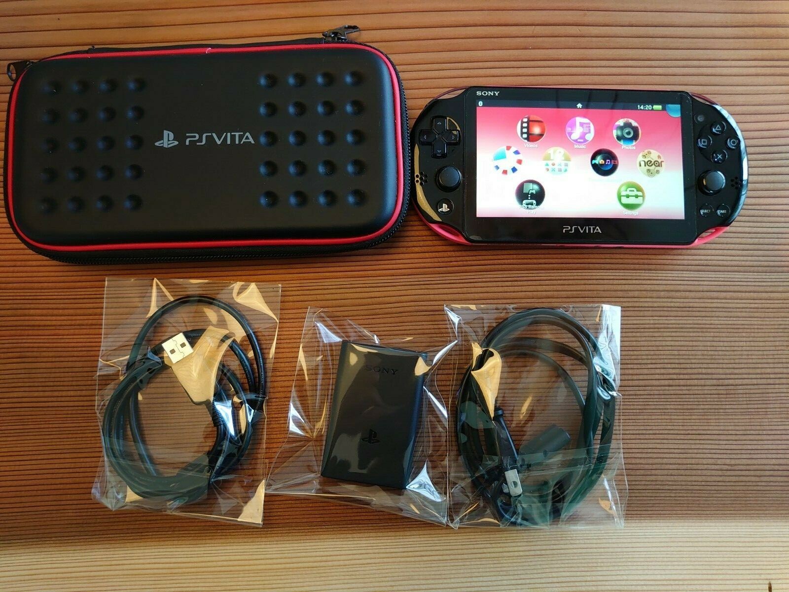 PS Playstation VITA PINK BLACK PCH-2000 ZA15 with Charger ,Pouch set