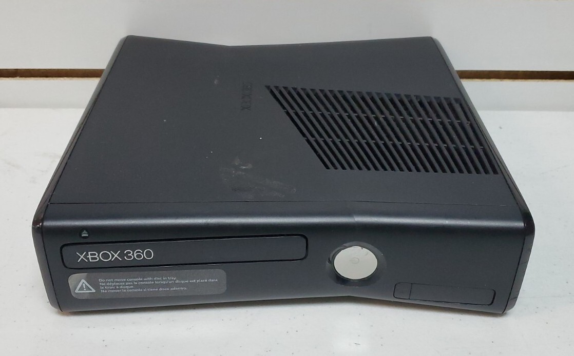 Microsoft Xbox 360 Slim 4GB Console w/Hookups, OEM Controller & 12 Games *READ*