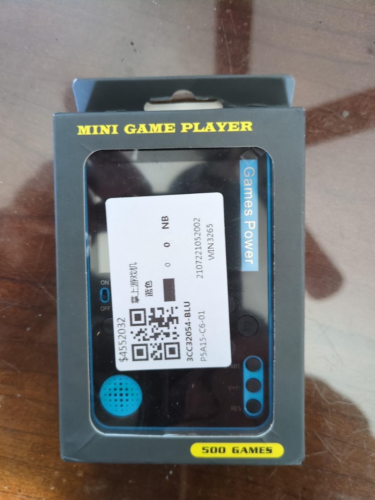 Mini Handheld Retro Game Console Razor Thin Built-in 500 Games Video Game Player