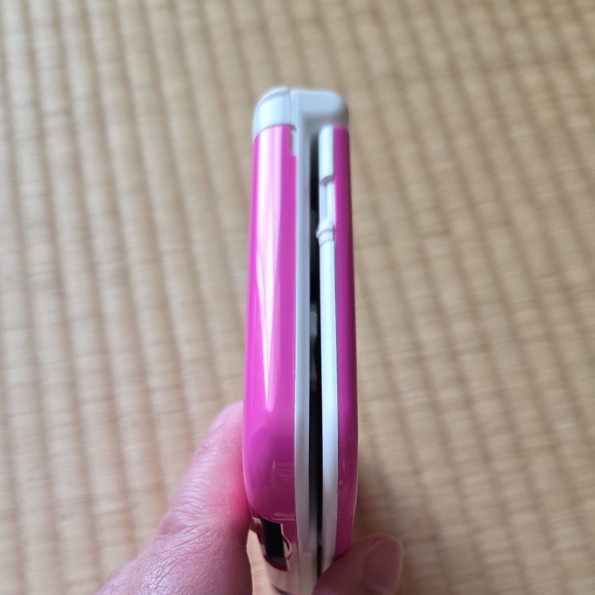 New Nintendo 3DS XL LL Pink White Console Stylus Working Tested Japanese ver