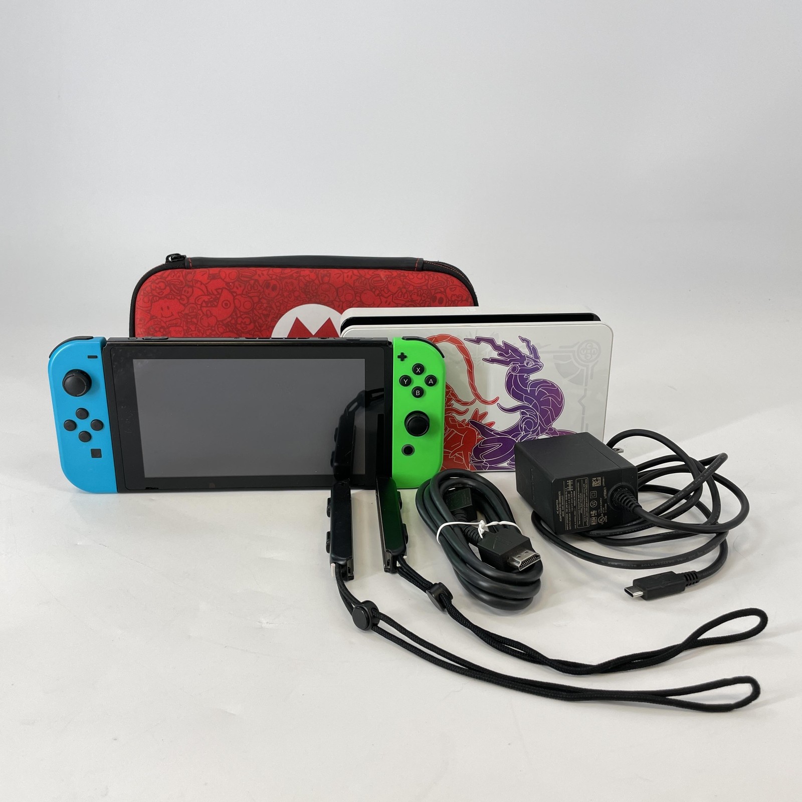 Nintendo Switch Original Handheld Console Black 32GB w/ Charger – Fair Condition